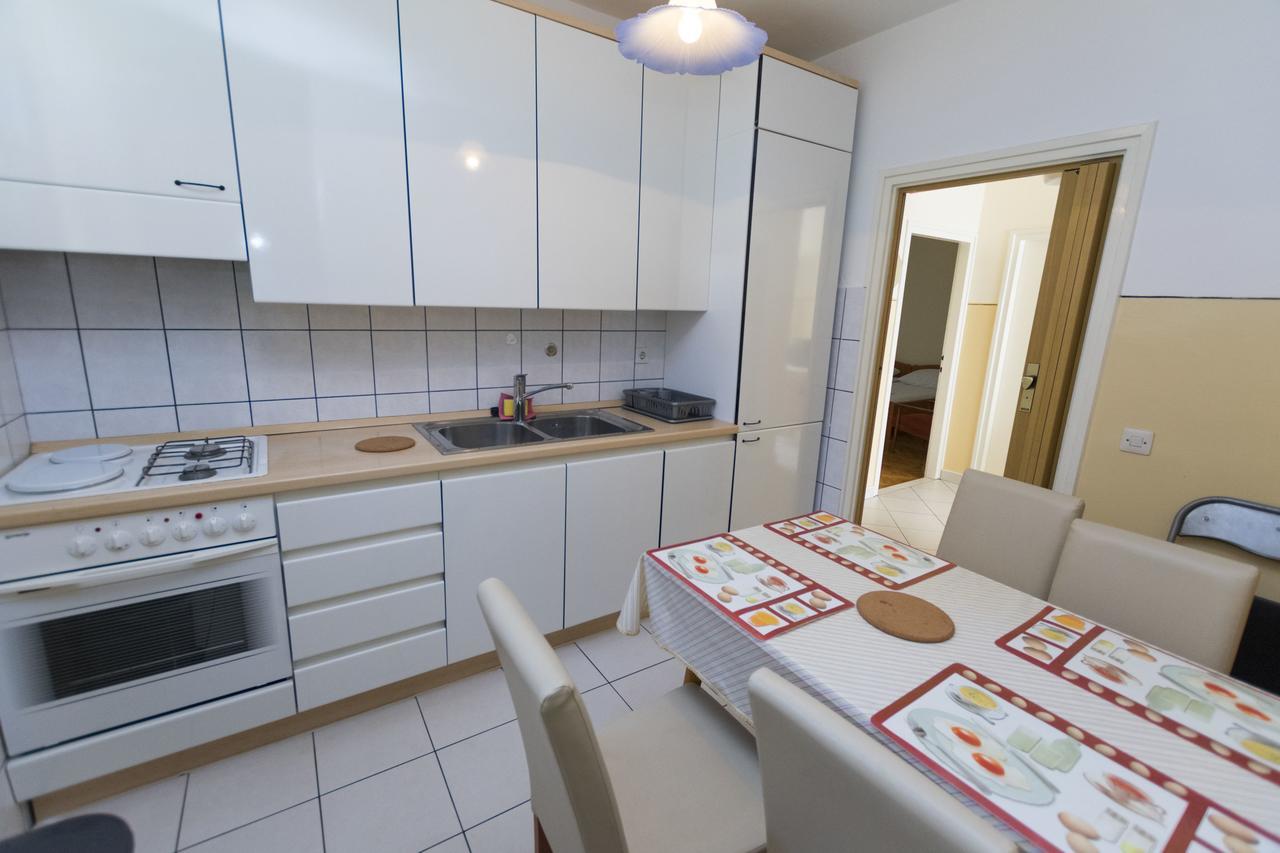 Apartment Hans Primošten Zewnętrze zdjęcie